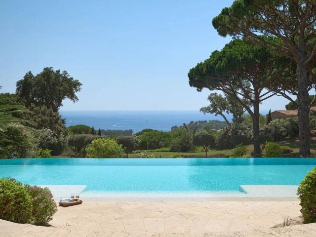 Villa de 6 chambres de luxe en vente La Croix Valmer, France