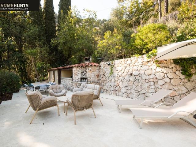Villa de 6 chambres de luxe en vente La Turbie, Provence Alpes Côte d'Azur