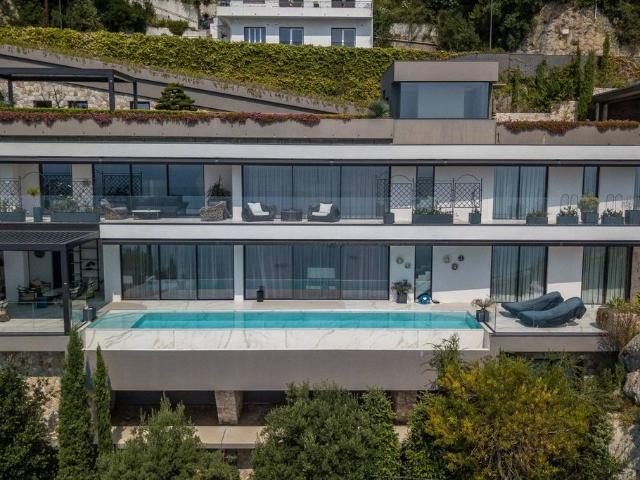 Villa de 6 chambres de luxe en vente Roquebrune Cap Martin, Provence Alpes Côte d'Azur