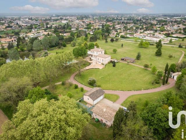 Villa de 6 chambres de luxe en vente Tonneins, Nouvelle Aquitaine