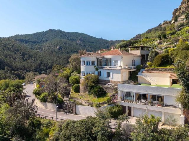 Villa de 6 chambres de luxe en vente Théoule sur Mer, Provence Alpes Côte d'Azur