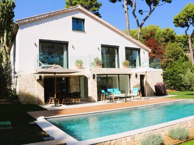 Villa de 6 pièces de luxe en location Antibes, Provence Alpes Côte d'Azur