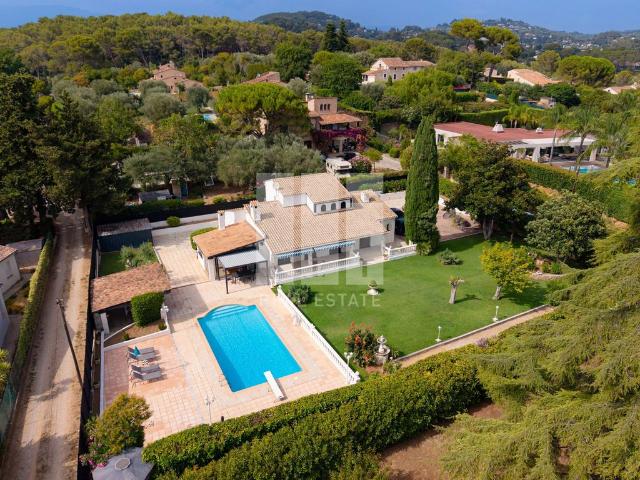 Villa de 6 pièces de luxe en vente Mougins, Provence Alpes Côte d'Azur