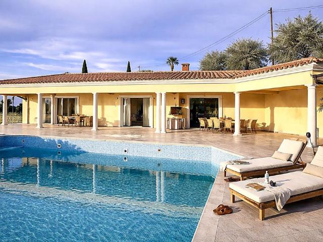 Villa de 6 pièces de luxe en vente Nice, Provence Alpes Côte d'Azur