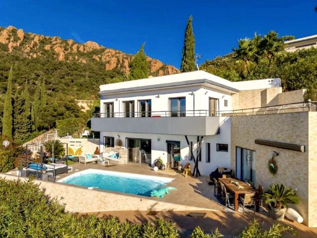 Villa de 6 pièces de luxe en vente Agay, Provence Alpes Côte d'Azur