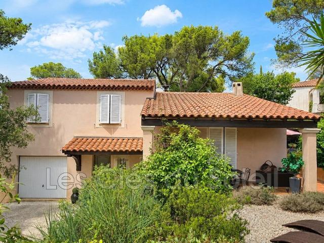 Villa de luxe en vente Hyères, Provence Alpes Côte d'Azur