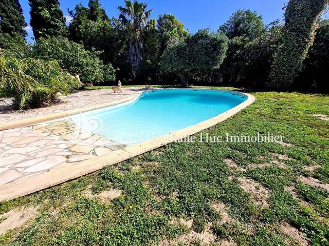 Villa de 6 pièces de luxe en vente Perpignan, Occitanie