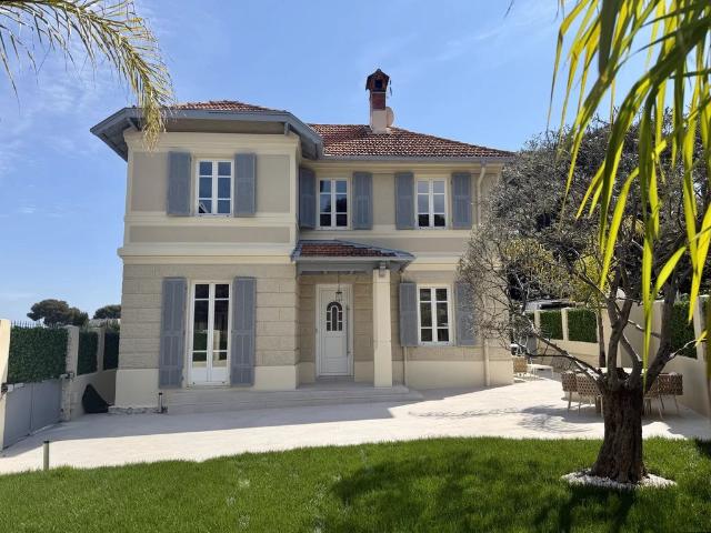 Villa de 6 pièces de luxe en vente Roquebrune Cap Martin, France