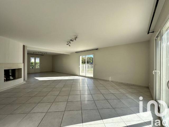 Villa de 6 pièces de luxe en vente Saint Cyr sur Loire, France
