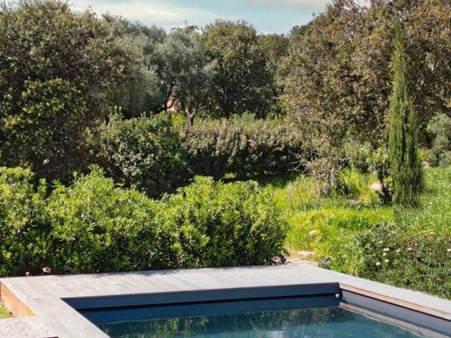 Villa de 6 pièces de luxe en vente Sainte Lucie de Porto Vecchio, France