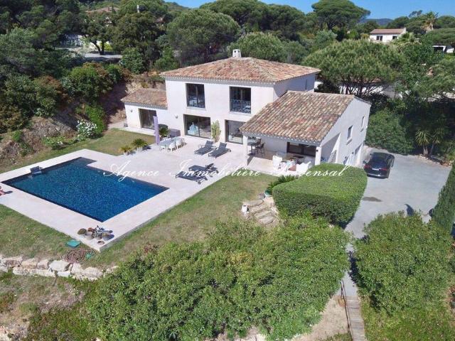 Villa de 6 pièces de luxe en vente Sainte Maxime, Provence Alpes Côte d'Azur
