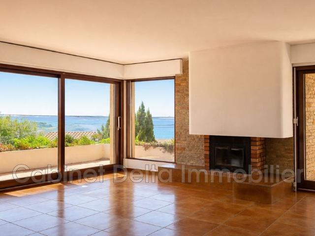 Villa de 6 pièces de luxe en vente Six Fours les Plages, France