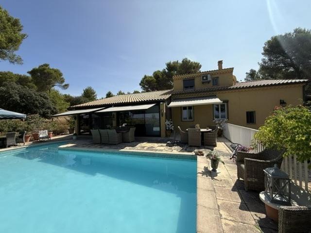 Villa de 6 pièces de luxe en vente Taillades, Provence Alpes Côte d'Azur