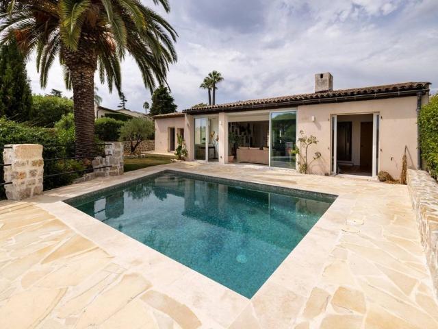 Villa de 6 pièces de luxe en vente Villeneuve Loubet, France