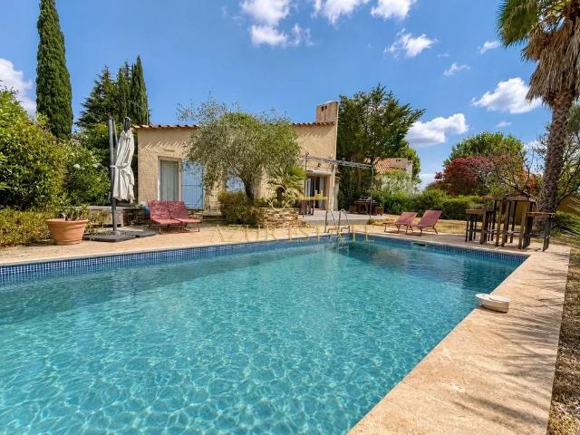 Villa de 6 pièces de luxe en vente Villeneuve Loubet, France