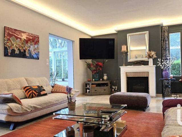 Villa de 7 chambres de luxe en vente Chambray lès Tours, France