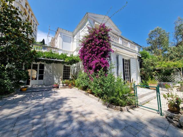 Villa de 7 chambres de luxe en vente Menton, France