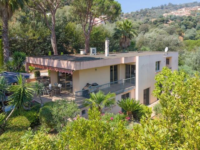 Villa de 7 pièces de luxe en vente Mandelieu, France