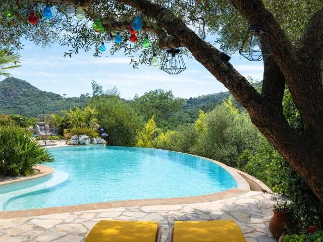 Villa de 7 pièces de luxe en vente Mandelieu, Provence Alpes Côte d'Azur