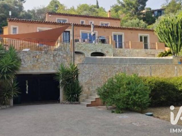 Villa de luxe de 5 pièces en vente Ollioules, Provence Alpes Côte d'Azur