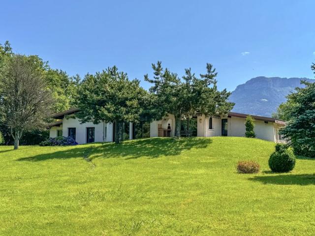 Villa de 7 pièces de luxe en vente Annecy le Vieux, France