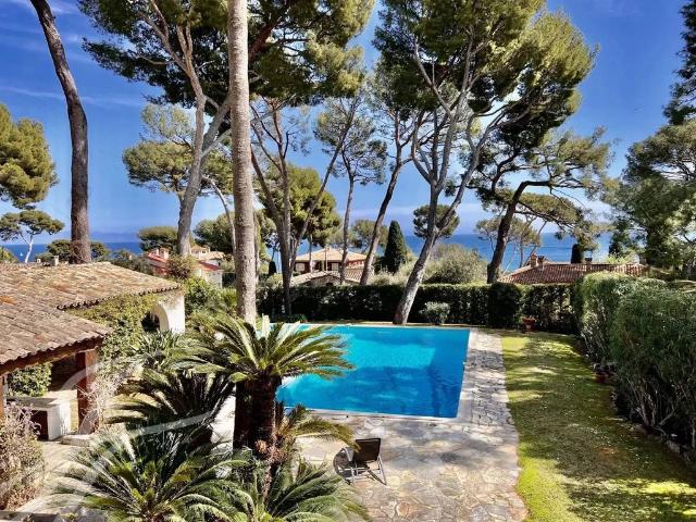 Villa de 7 pièces de luxe en vente Antibes, Provence Alpes Côte d'Azur