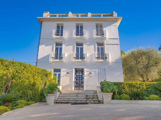 Villa de 7 pièces de luxe en vente Cannes, Provence Alpes Côte d'Azur