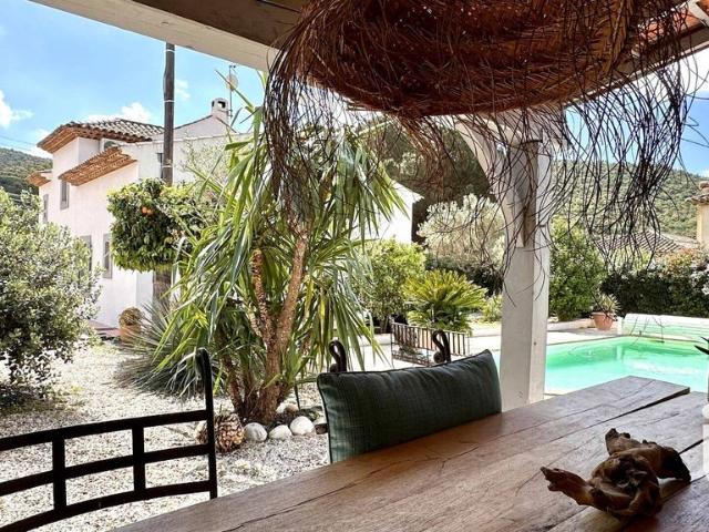 Villa de 7 pièces de luxe en vente Hyères, Provence Alpes Côte d'Azur