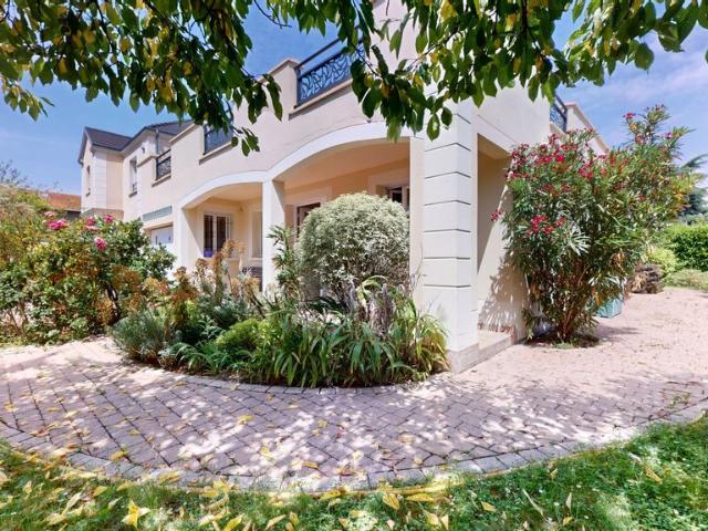 Villa de 7 pièces de luxe en vente Juvisy sur Orge, France