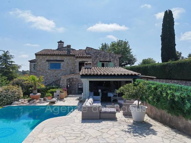 Villa de 7 pièces de luxe en vente La Gaude, Provence Alpes Côte d'Azur