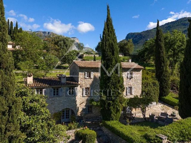 Villa de 7 pièces de luxe en vente Le Bar sur Loup, Provence Alpes Côte d'Azur