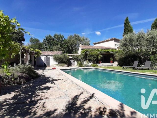 Villa de 7 pièces de luxe en vente L'Isle sur la Sorgue, France