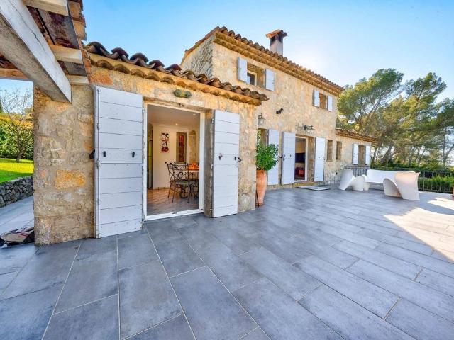 Villa de 7 pièces de luxe en vente Peymeinade, France