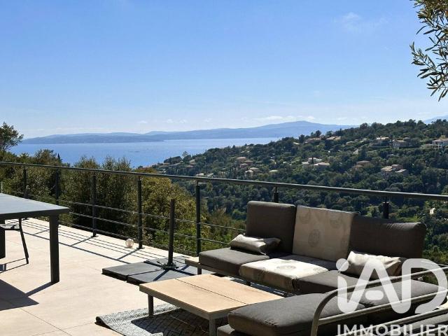 Villa de luxe de 7 pièces en vente Les Issambres, Provence Alpes Côte d'Azur