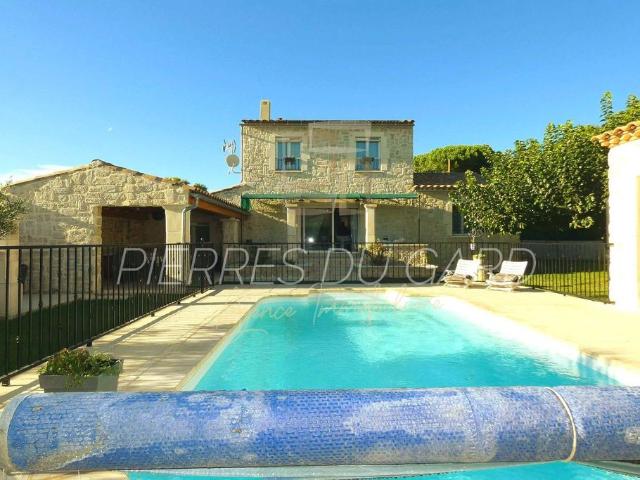 Villa de luxe de 7 pièces en vente Saint Quentin la Poterie, France