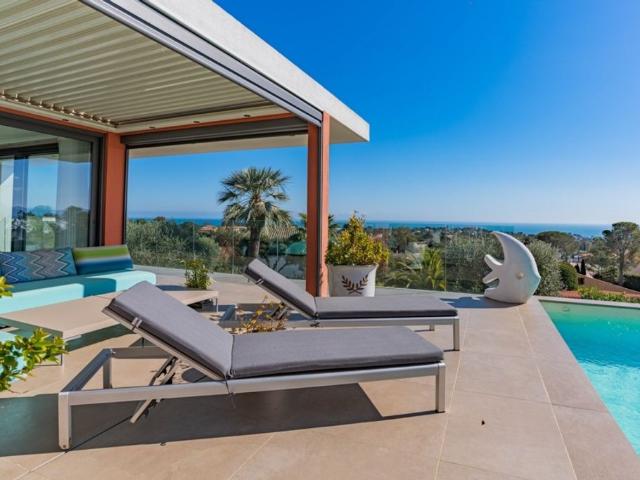 Villa de 7 pièces de luxe en vente Saint Raphaël, Provence Alpes Côte d'Azur