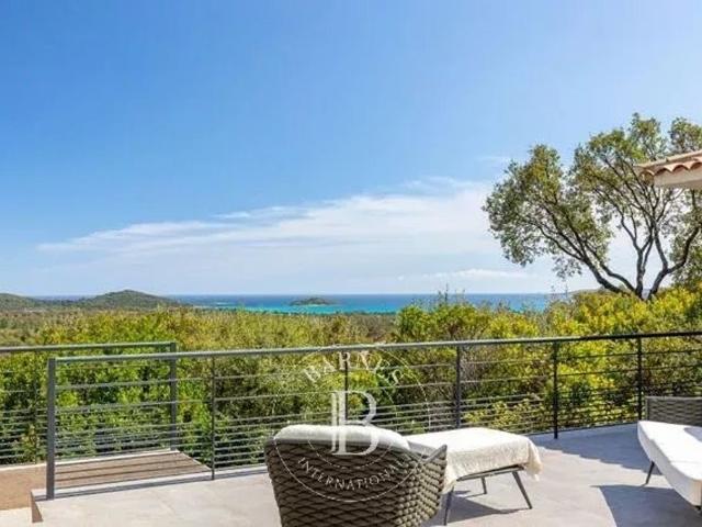 Villa de 7 pièces de luxe en vente Sainte Lucie de Porto Vecchio, France