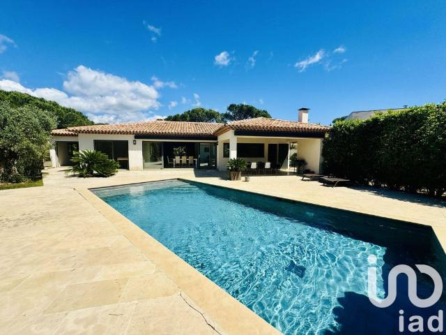 Villa de 7 pièces de luxe en vente Sainte Maxime, Provence Alpes Côte d'Azur
