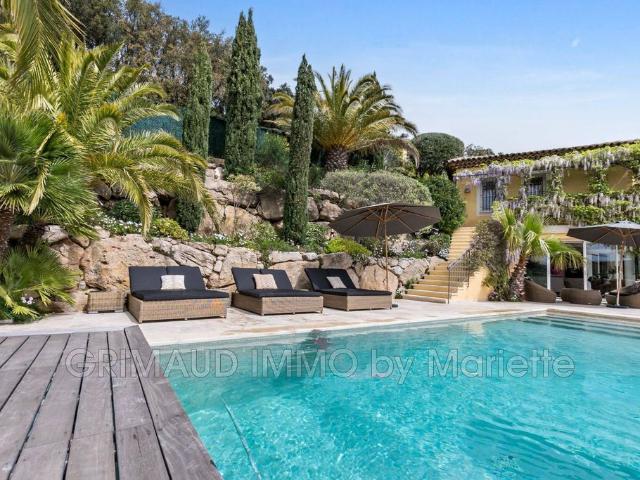 Villa de 7 pièces de luxe en vente Sainte Maxime, Provence Alpes Côte d'Azur