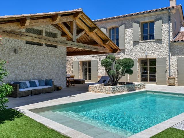 Villa de 7 pièces de luxe en vente Uzès, Occitanie