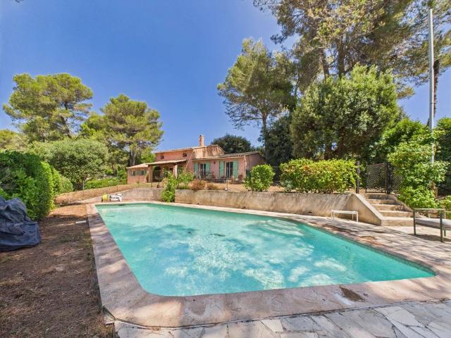 Villa de 7 pièces de luxe en vente Valbonne, Provence Alpes Côte d'Azur