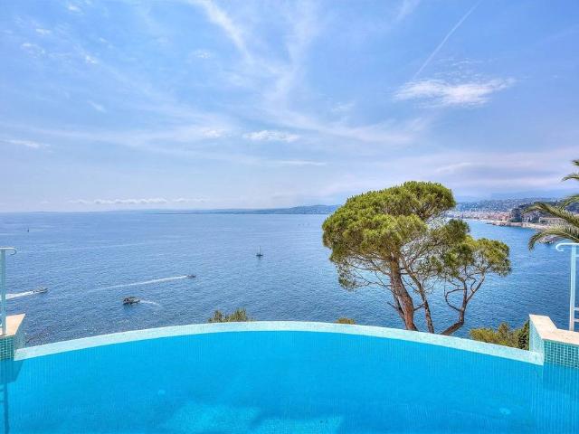 Villa de 8 pièces de luxe en vente Nice, Provence Alpes Côte d'Azur