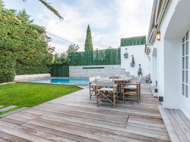 Villa de 8 pièces de luxe en vente Aix en Provence, France