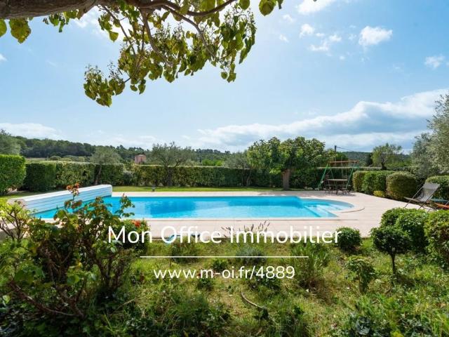 Villa de 8 pièces de luxe en vente Aix en Provence, Provence Alpes Côte d'Azur