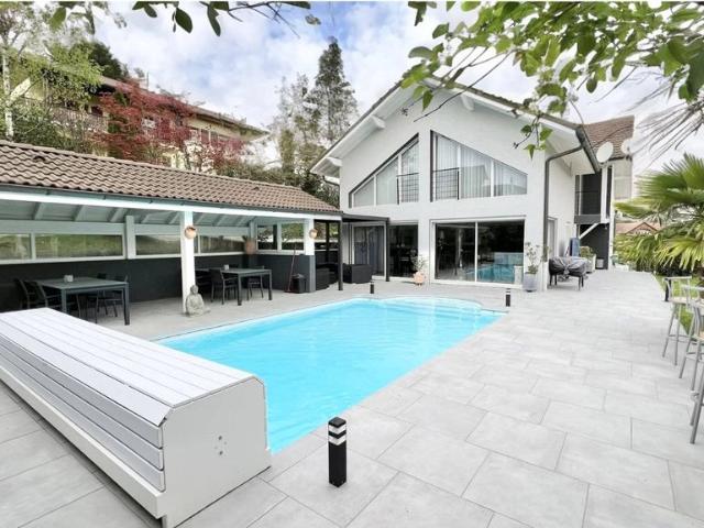 Villa de 8 pièces de luxe en vente Annecy, Auvergne Rhône Alpes