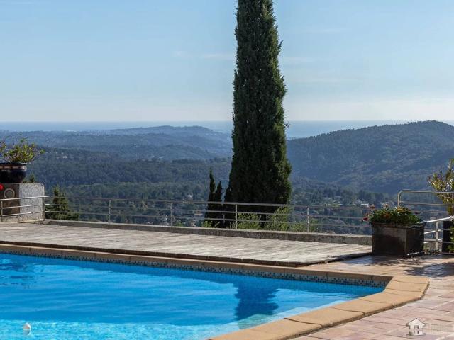 Villa de 8 pièces de luxe en vente Cabris, France