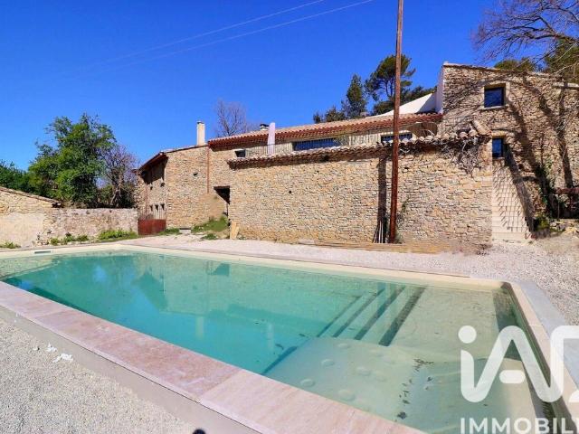 Villa de 8 pièces de luxe en vente Entrechaux, Provence Alpes Côte d'Azur