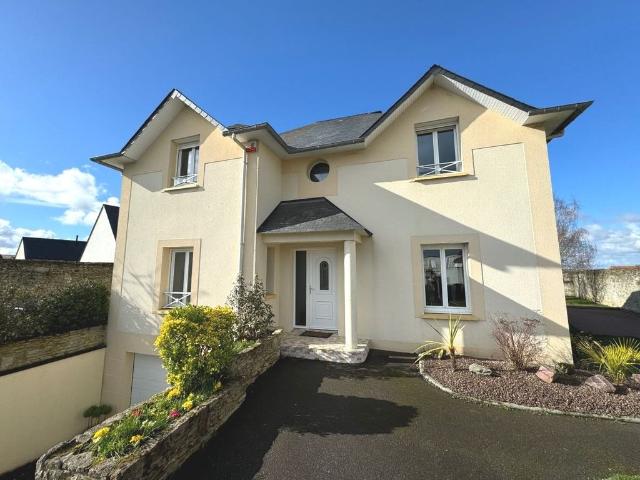 Villa de 8 pièces de luxe en vente Escoville, Normandie