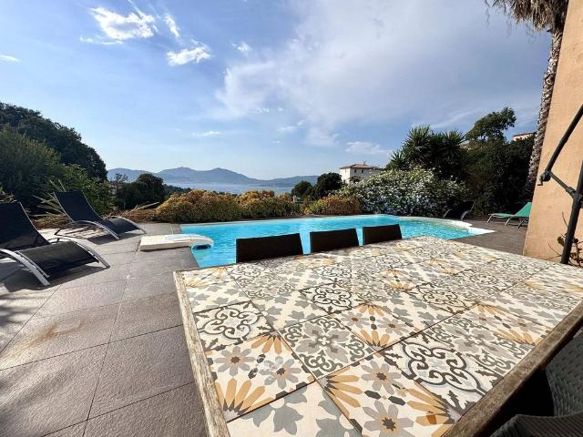 Villa de 8 pièces de luxe en vente Grosseto Prugna, Corse