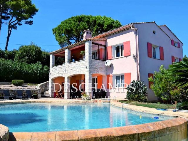 Villa de luxe de 8 pièces en vente Antibes, France